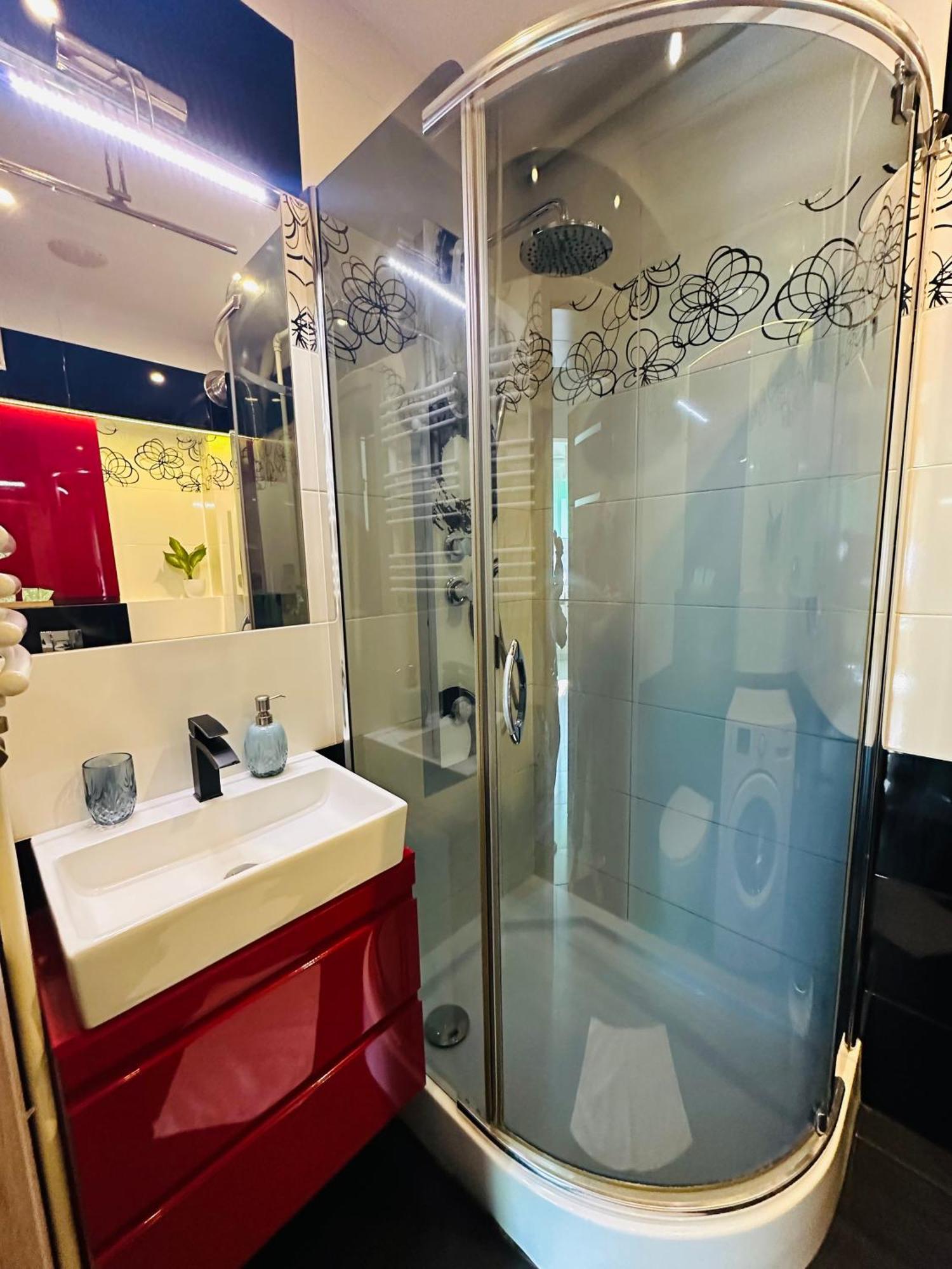 City Apartment Czestochowa Centrum 2-Bedroom Экстерьер фото